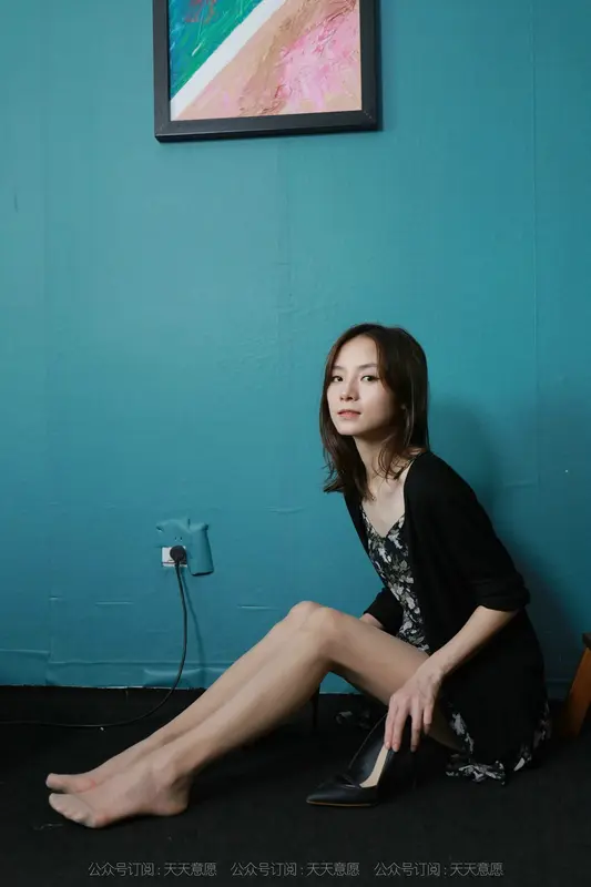 [IESS异思趣向] 2021.09.17 丝享家921:小六《碎花短裙》 - IESS